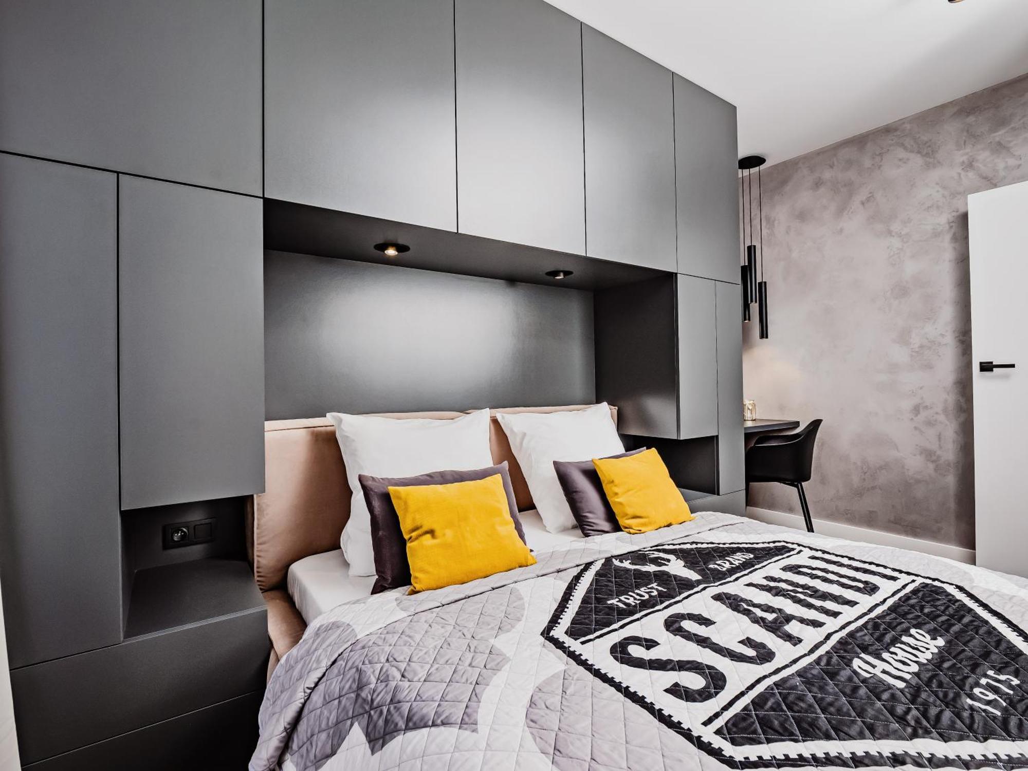 Apartamenty Homely Place Serce Poznania - Stary Rynek - Parking الغرفة الصورة