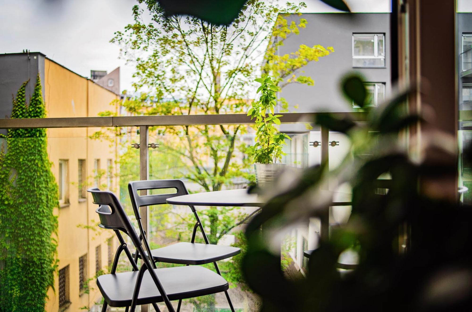 Apartamenty Homely Place Serce Poznania - Stary Rynek - Parking الغرفة الصورة