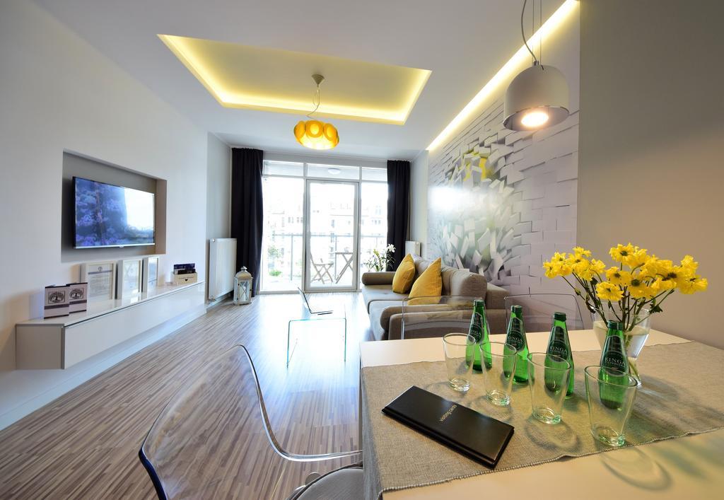 Apartamenty Homely Place Serce Poznania - Stary Rynek - Parking المظهر الخارجي الصورة